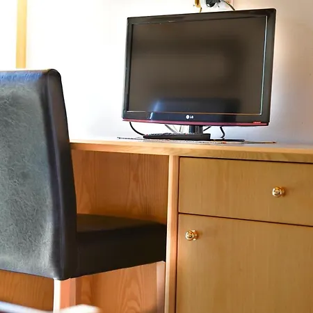 Rožič 3*