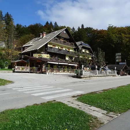 Frühstückspension Rozic 3*