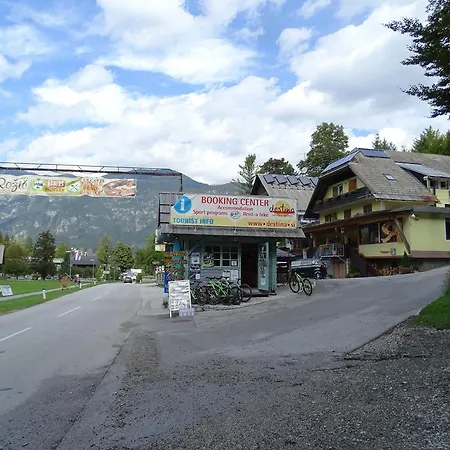 Bed and breakfast Rozic 3*