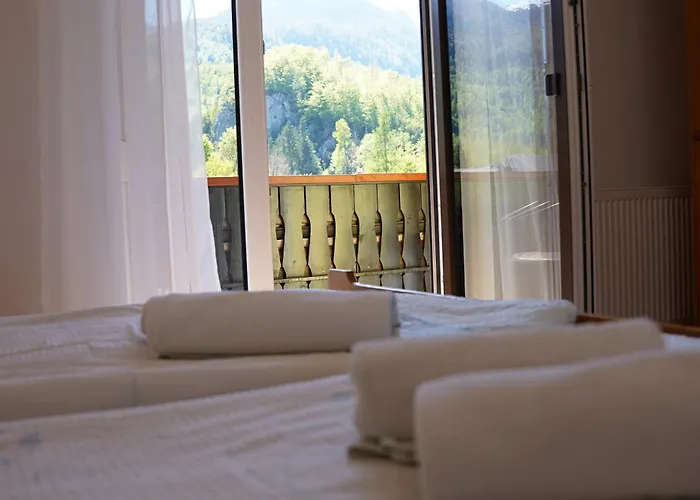 فندق مبيت وإفطار Rozic